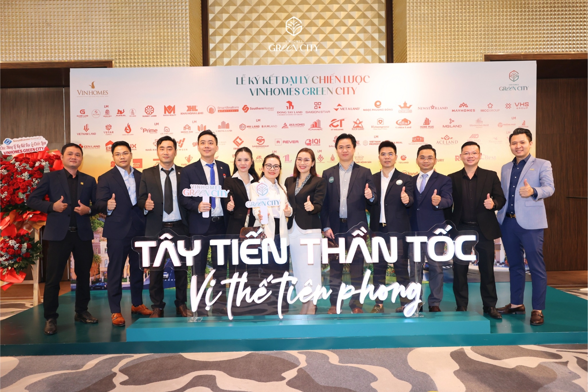 Lễ ký kết đại lý chiến lược của Vinhomes Green City
