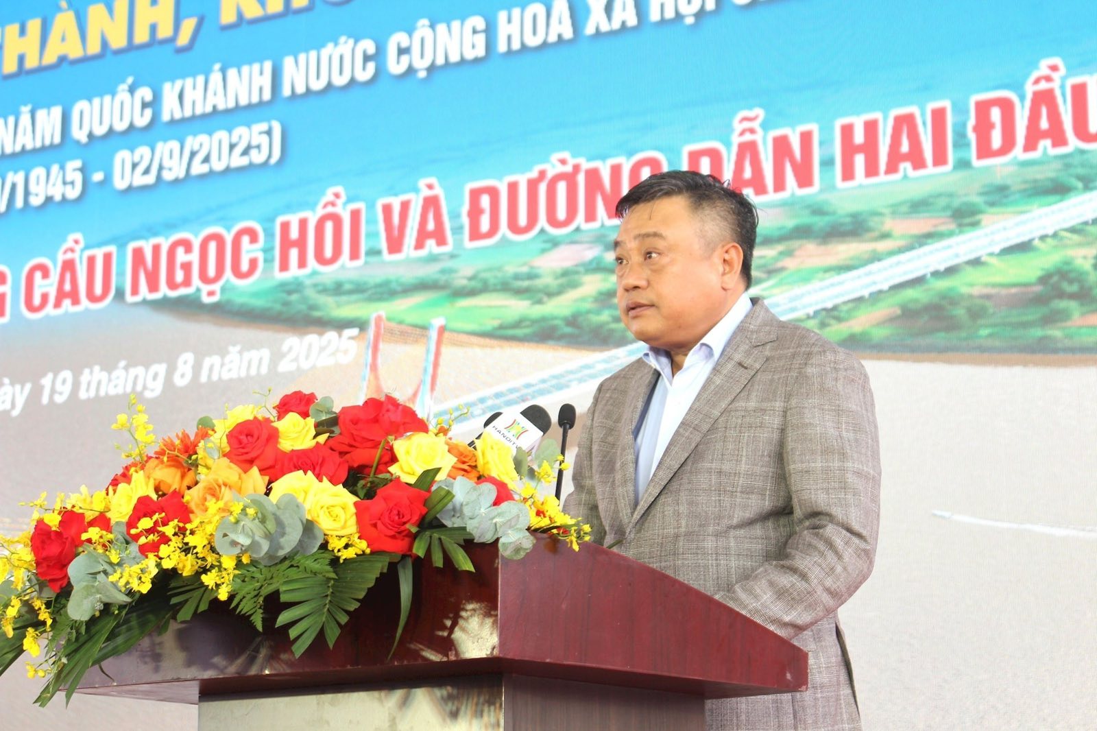 Chính thức khởi công Cầu Ngọc Hồi - Ocean City đón đầu làn sóng tăng giá