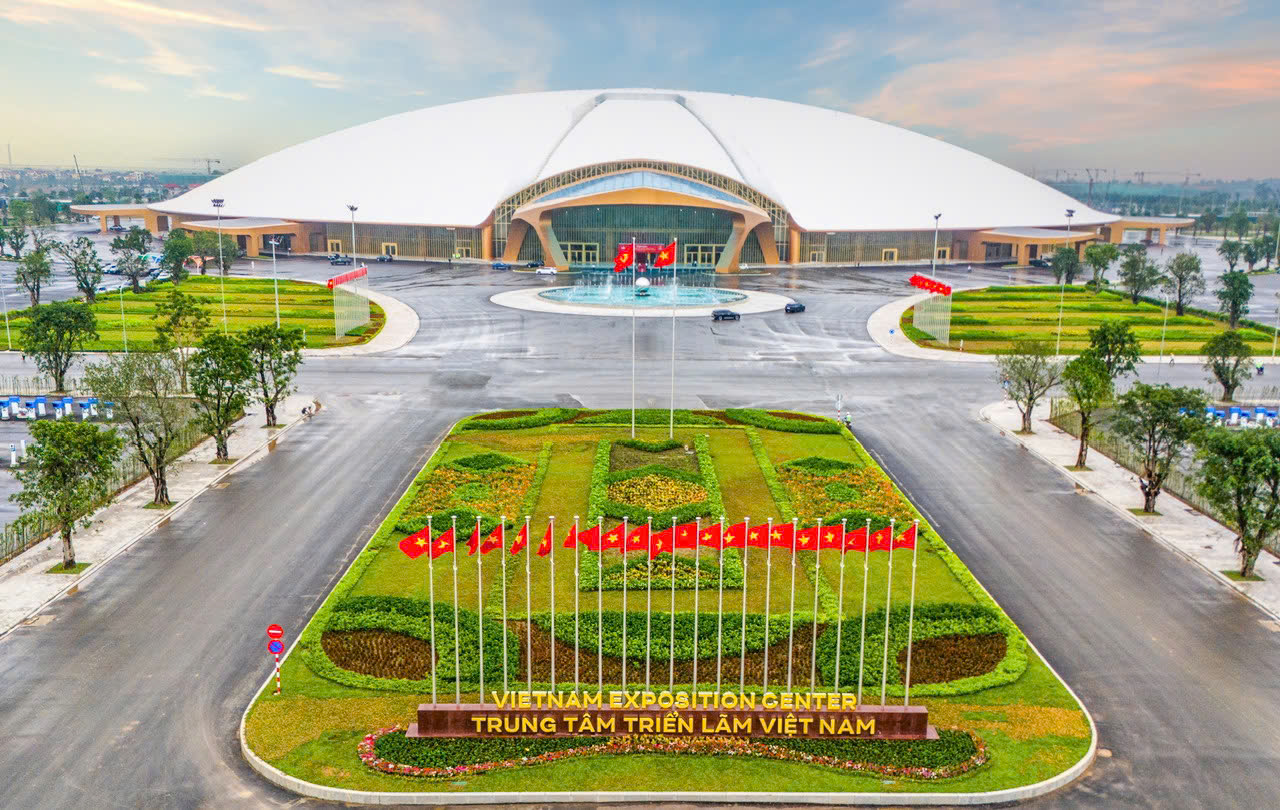 Trung tâm Triển lãm Việt Nam chính thức bàn giao mặt bằng - 