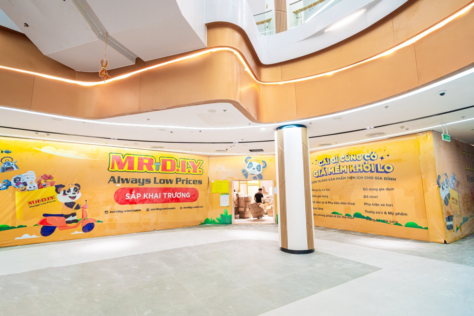 Vincom Mega Mall Royal Island sắp khai trương - Cư dân về ở ngay hưởng lợi nhân đôi
