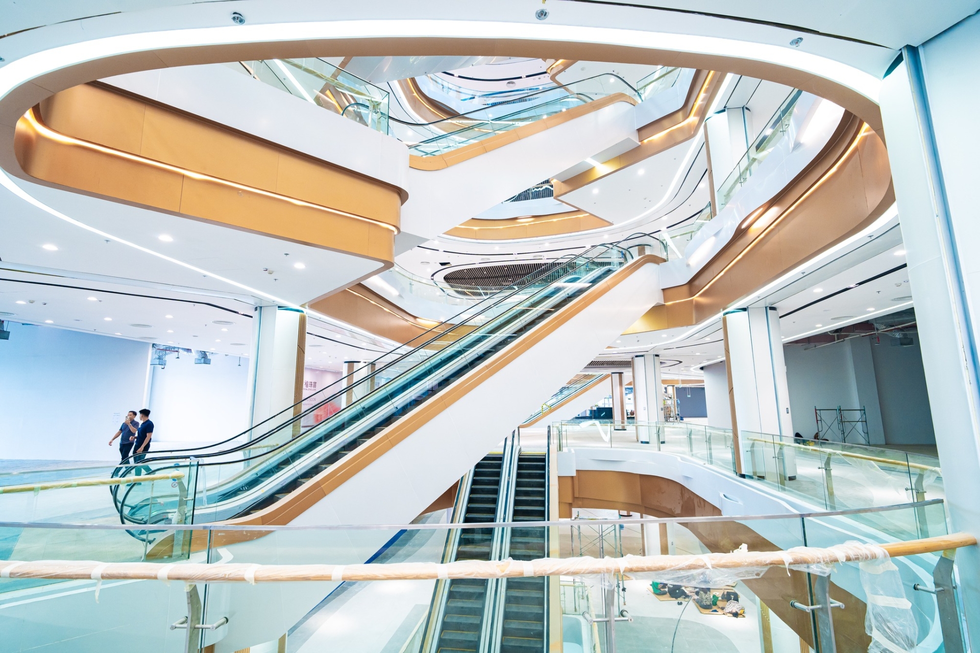 Vincom Mega Mall Royal Island sắp khai trương - Cư dân về ở ngay hưởng lợi nhân đôi