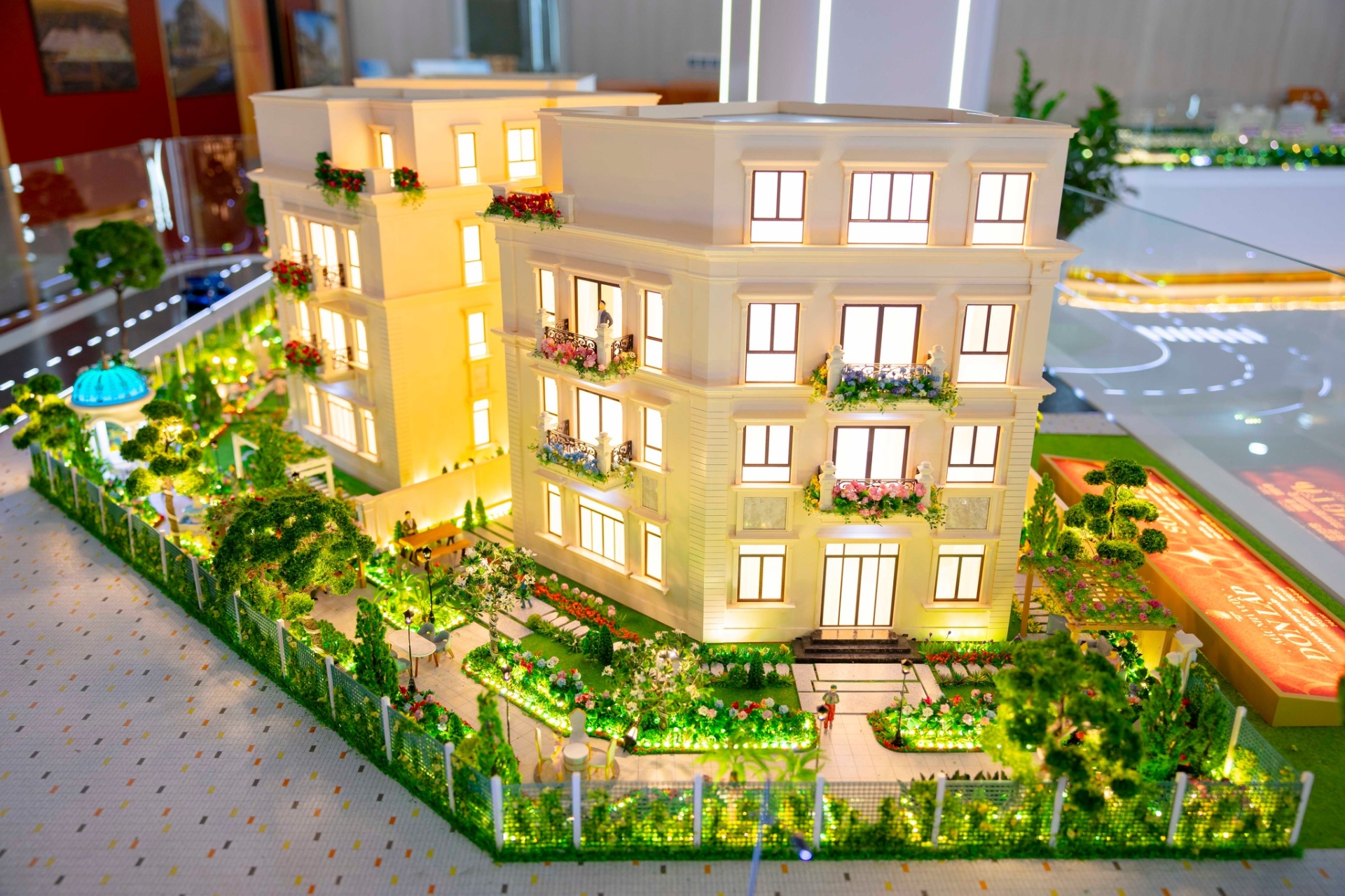 Trải nghiệm thực tế sa bàn các dòng sản phẩm Vinhomes Wonder City