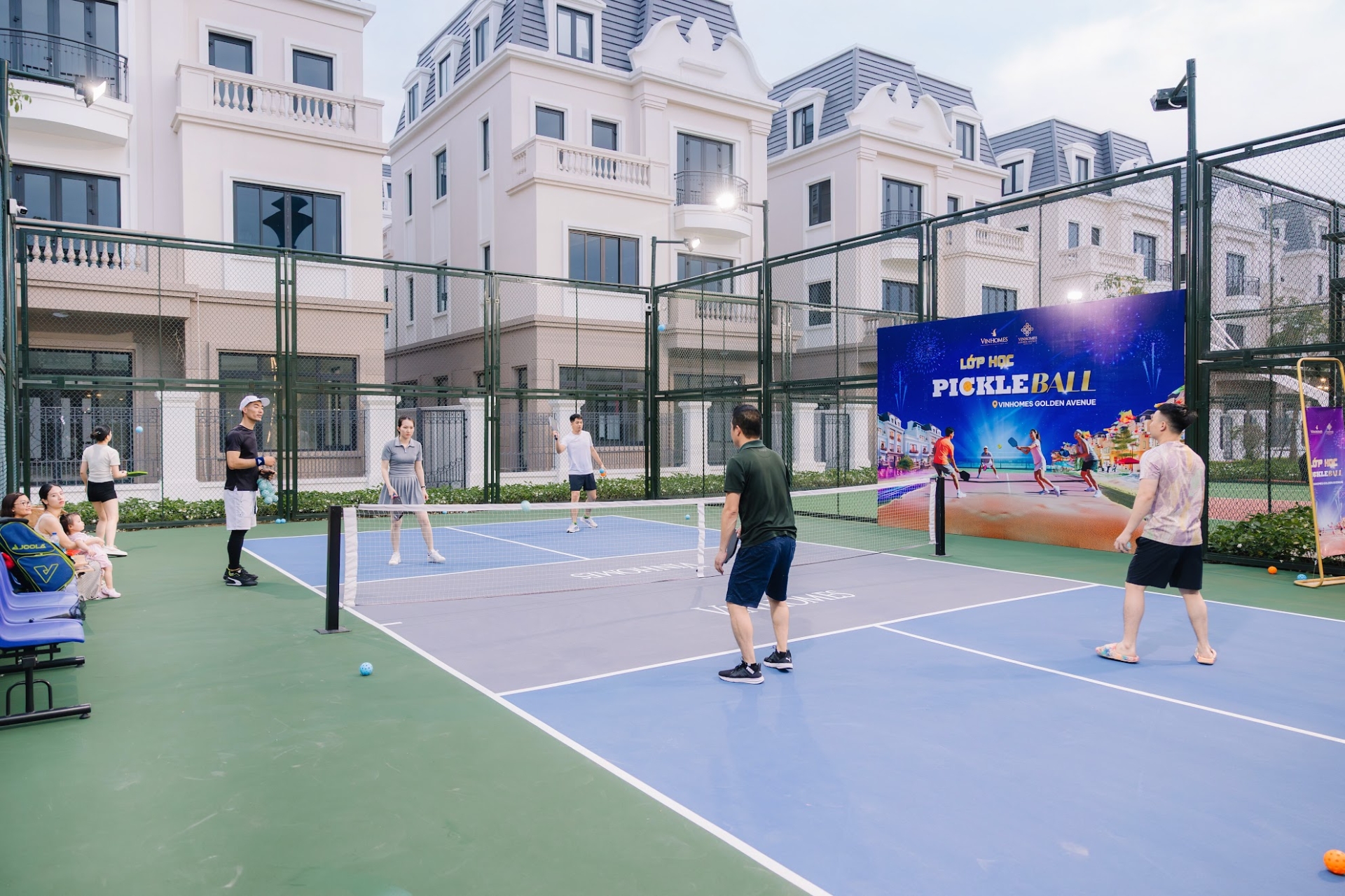 Tháng 7 này: Chính thức khai trương lớp học Pickleball miễn phí tại Vinhomes Golden Avenue