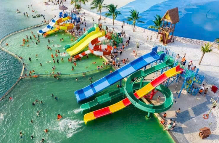 Đồng giá 50k-70k/vé vào cửa 2 công viên VinWonders Wave Park & VinWonders Water Park