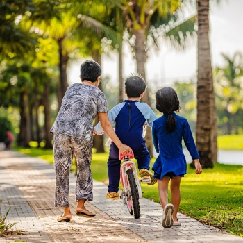 Chạm tuổi an yên - Sống trẻ từng ngày