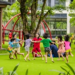 Sống trọn tuổi thơ 