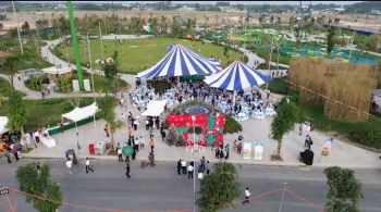 Chỉ sau vài tháng mở bán, hệ tiện ích xanh, công viên, hồ nước 40ha của Vinhomes Green City đã dần lộ diện