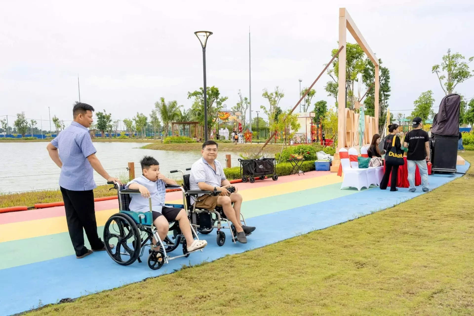 Một mùa trăng khép lại, nhưng những kết nối vẫn còn ở lại