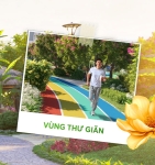 Giữa lòng Thành phố sống đầy rợp hoa và nắng