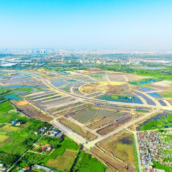 Cập nhật tiến độ thi công Vinhomes Golden City tháng 11.2025