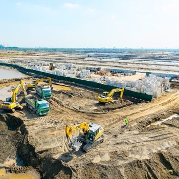 Cập nhật tiến độ thi công Vinhomes Golden City tháng 11.2025