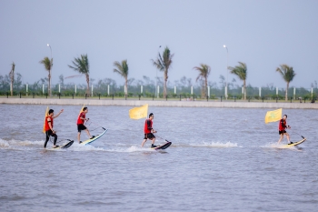 Mãn nhãn - Rung động trong từng điểm chạm - Khách hàng & Cư dân Vinhomes Royal Island thăng hoa cùng thường tiệc Hoàng Gia - Chạm kỳ quan Đảo Ngọc