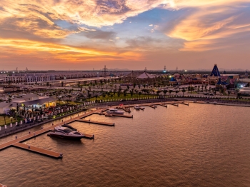 Mãn nhãn - Rung động trong từng điểm chạm - Khách hàng & Cư dân Vinhomes Royal Island thăng hoa cùng thường tiệc Hoàng Gia - Chạm kỳ quan Đảo Ngọc