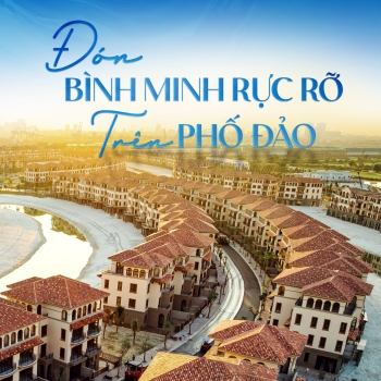 Đón bình minh rực rỡ trên phố Đảo Hoàng Gia