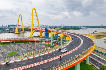 15/07/2025 - Cột mốc lịch sử kép! Cầu Hoàng Gia thông xe - Hải Phòng đón nhận 15 tỷ USD vốn FDI chỉ trong 1 ngày