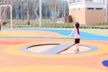 Live The Wonder - Sống trọn kỳ quan