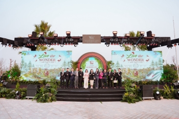 Live The Wonder - Sống trọn kỳ quan