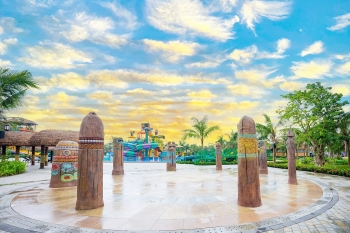 [Phía Đông Mở Hội - Ưu Đãi Gấp Bội] Đồng giá 50k-70k/vé vào cửa 2 công viên VinWonders Wave Park & VinWonders Water Park
